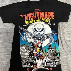 Men's size XS nightmare before Christmas tee shirt